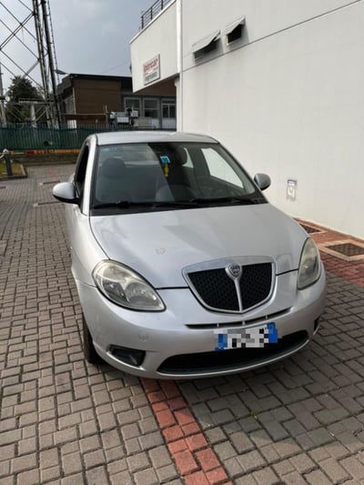 Lancia Ypsilon 1.4 Argento Ecochic GPL usata