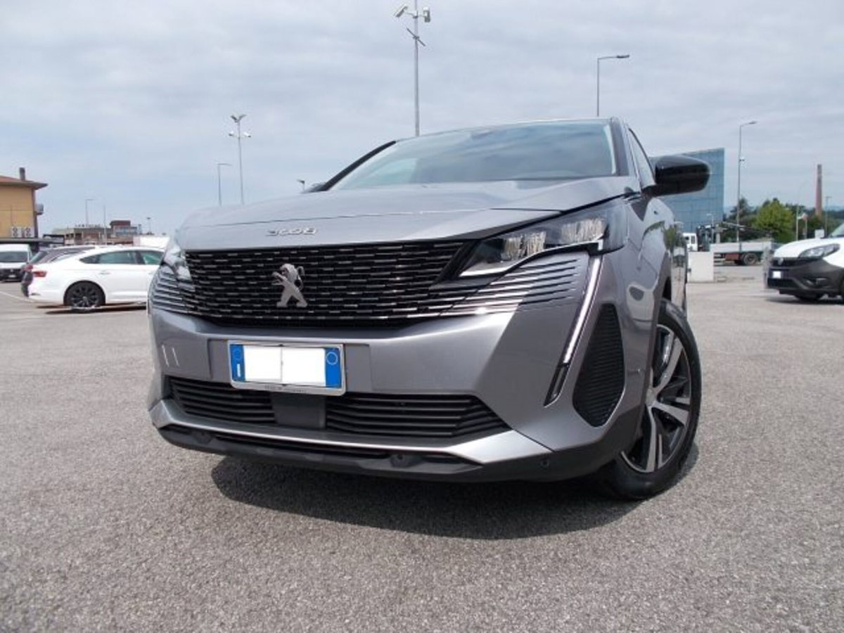 Peugeot 3008 Hybrid4 300 e-EAT8 Allure Pack (4)