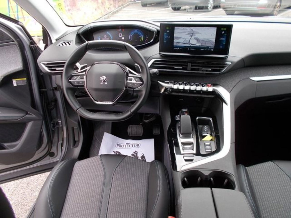 Peugeot 3008 Hybrid4 300 e-EAT8 Allure Pack (8)