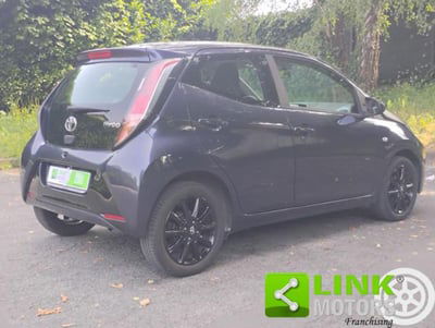 Toyota Aygo 1.0 VVT-i 69 CV 5 porte x-wave usata