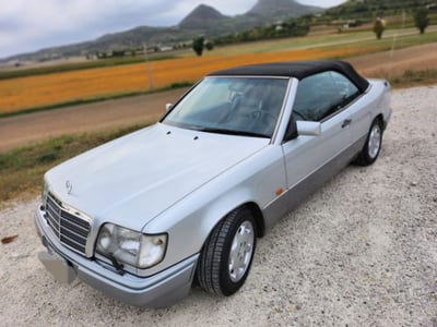 Mercedes-Benz Classe E Cabrio 200 cat Cabriolet usata