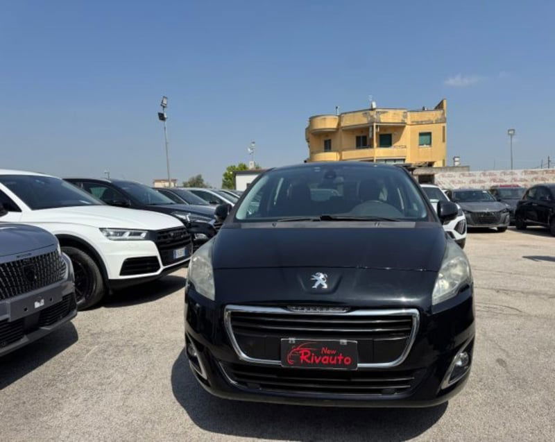 Peugeot 5008 1.6 HDi 115CV Allure