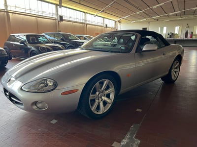 Jaguar XK 4.2 V8 Convertibile usata