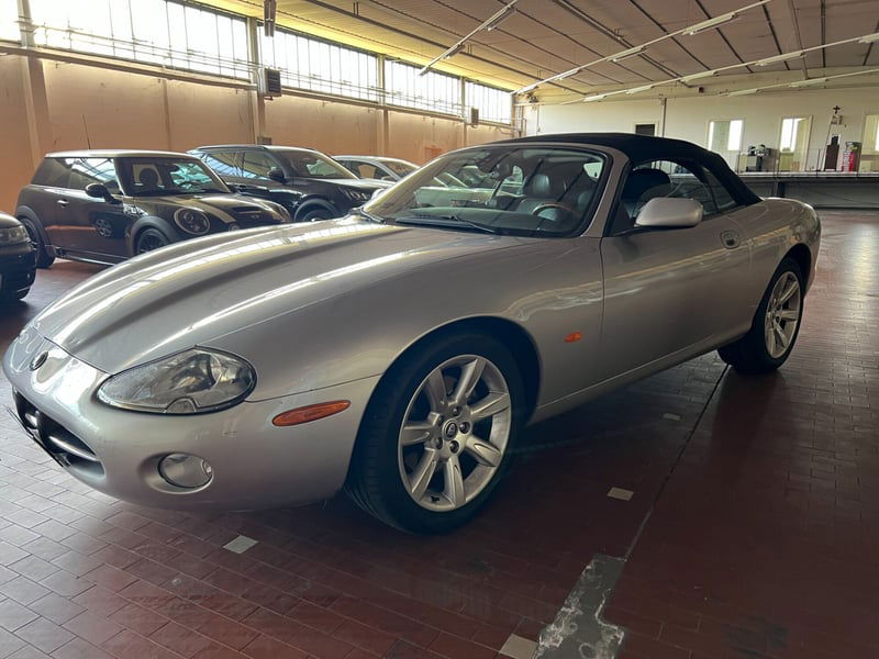 Jaguar XK 4.2 V8 Convertibile