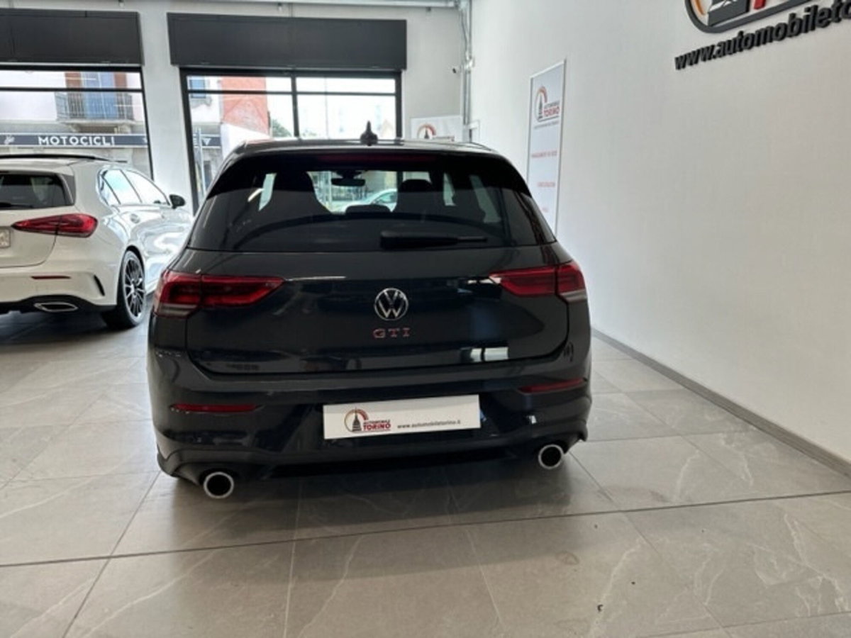 Volkswagen Golf 2.0 TSI GTI DSG (5)