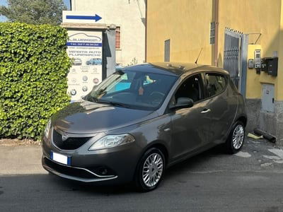 Lancia Ypsilon 1.2 69 CV 5 porte Gold usata