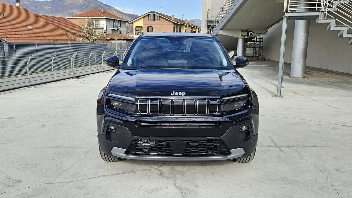 Jeep Avenger 1.2 turbo Summit fwd 100cv (2)