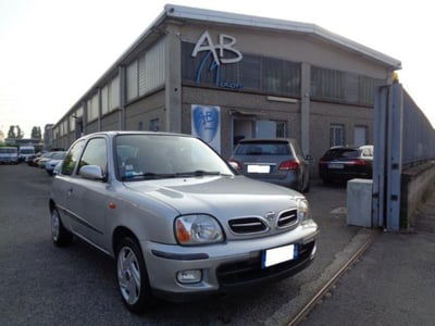 Nissan Micra 1.0i 16V cat 3 porte Glamour usata