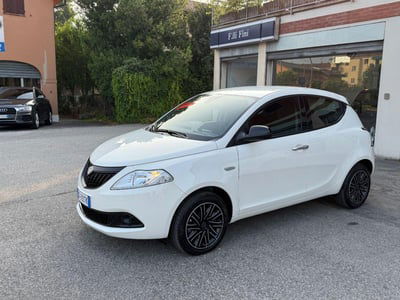 Lancia Ypsilon 1.0 FireFly 5 porte S&S Hybrid Ecochic UnYca nuova
