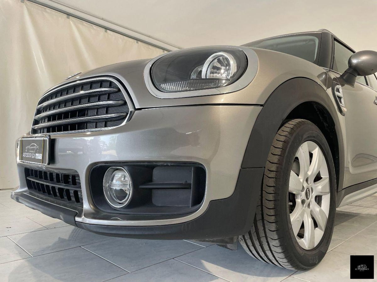 MINI Mini Countryman 2.0 Cooper D Business Countryman ALL4 Automatica (4)