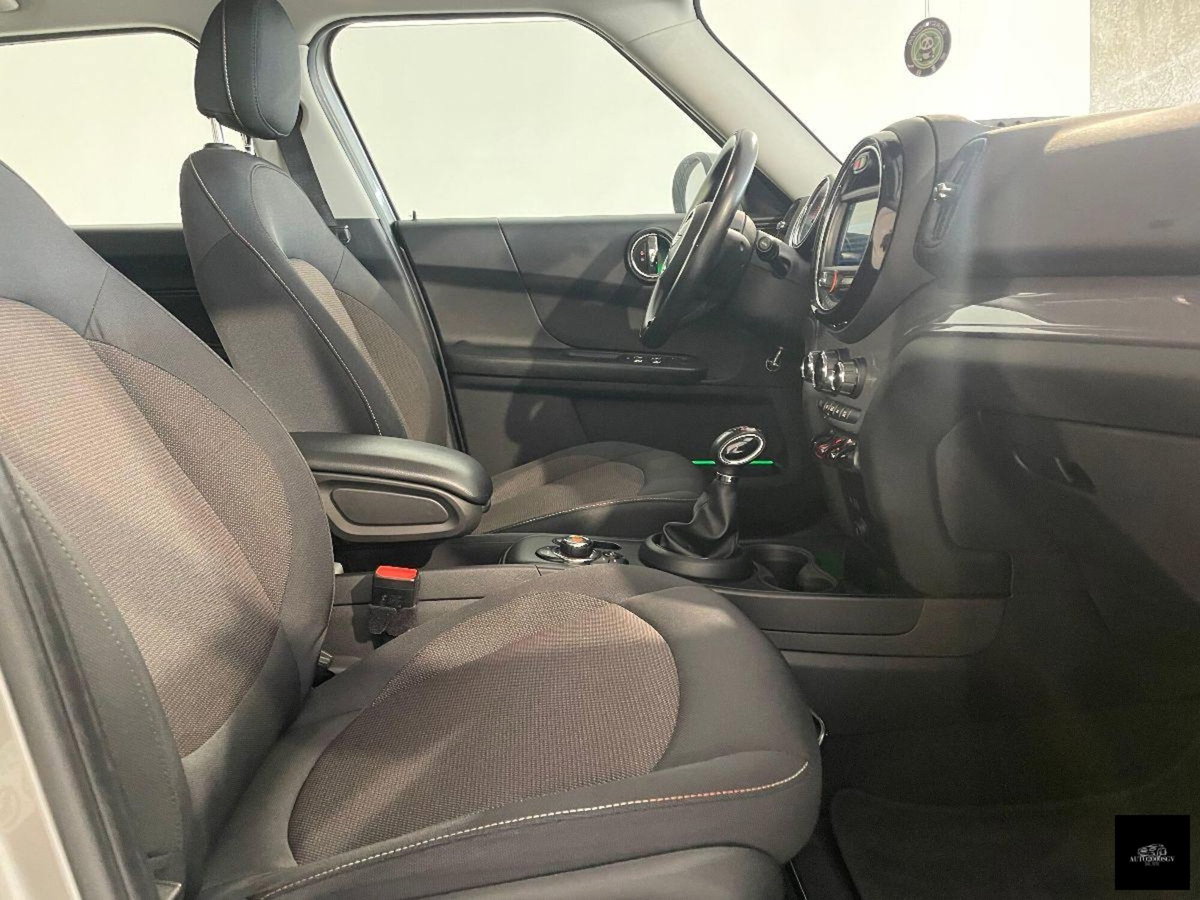 MINI Mini Countryman 2.0 Cooper D Business Countryman ALL4 Automatica (8)