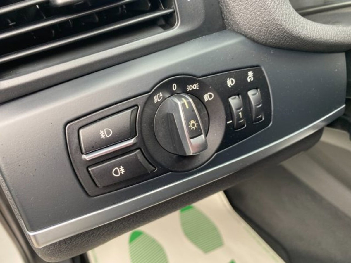 BMW X3 sDrive18d Business aut. (17)