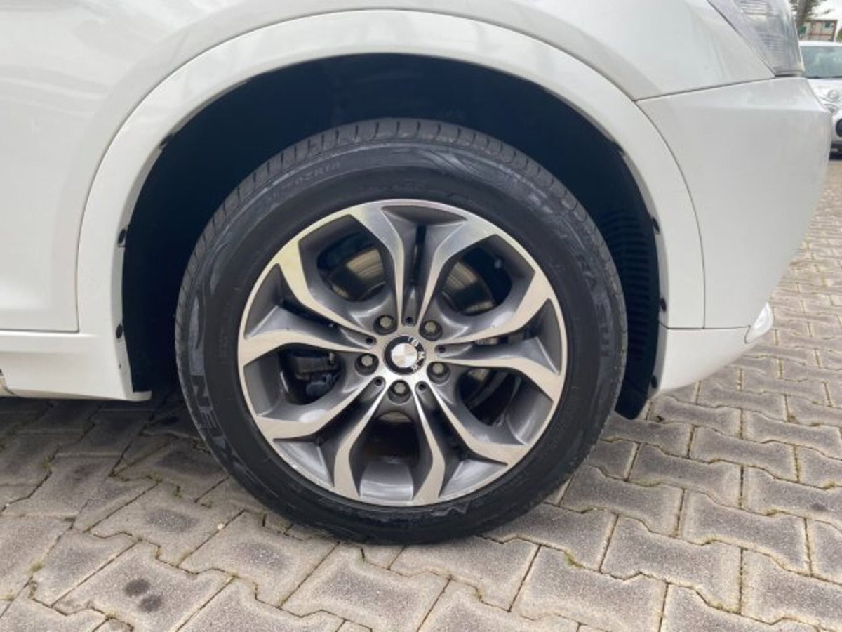 BMW X3 sDrive18d Business aut. (19)