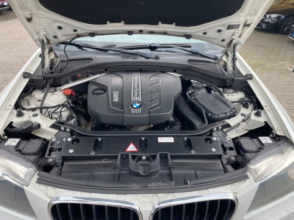 BMW X3 sDrive18d Business aut. (20)