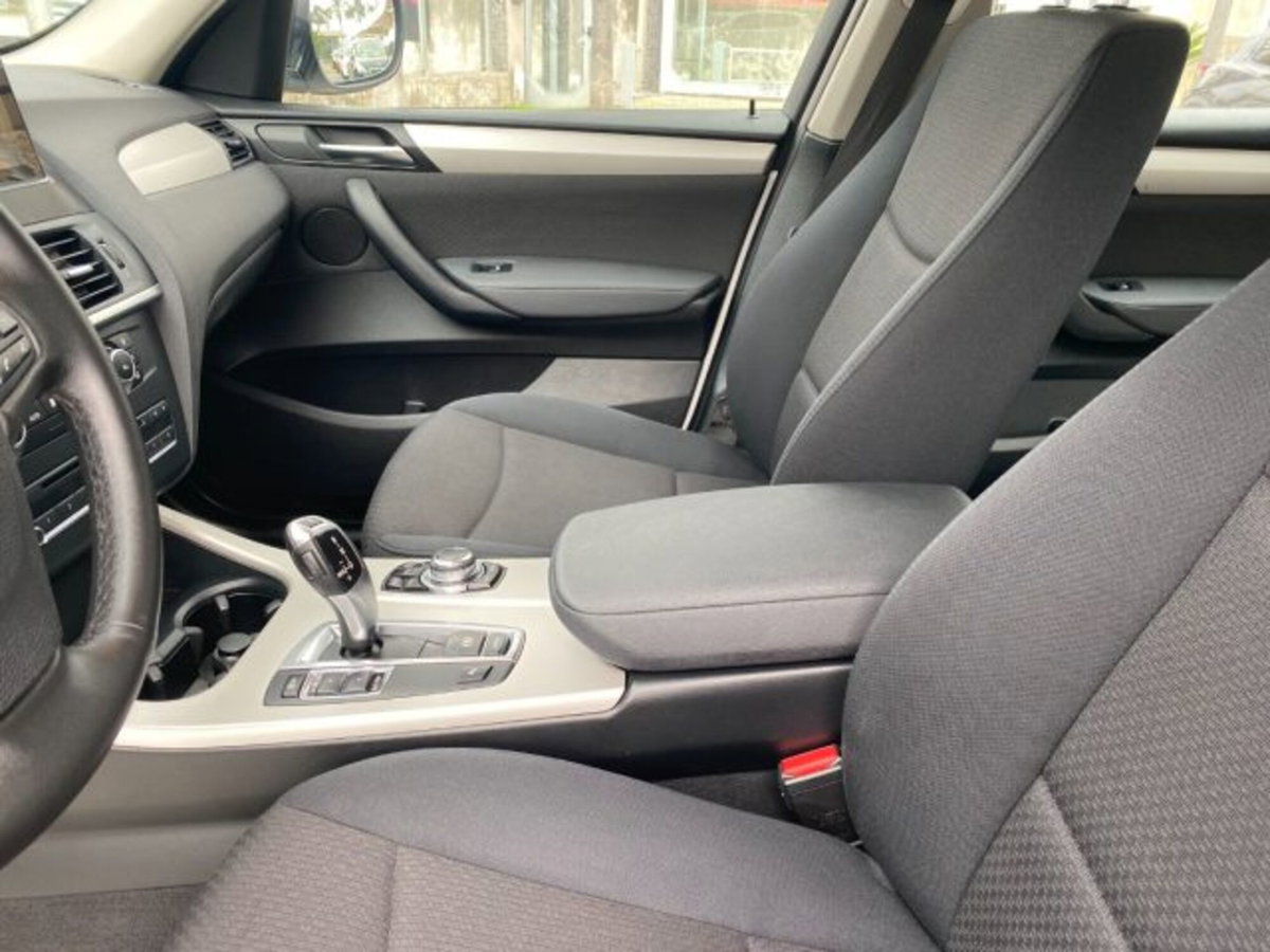 BMW X3 sDrive18d Business aut. (7)
