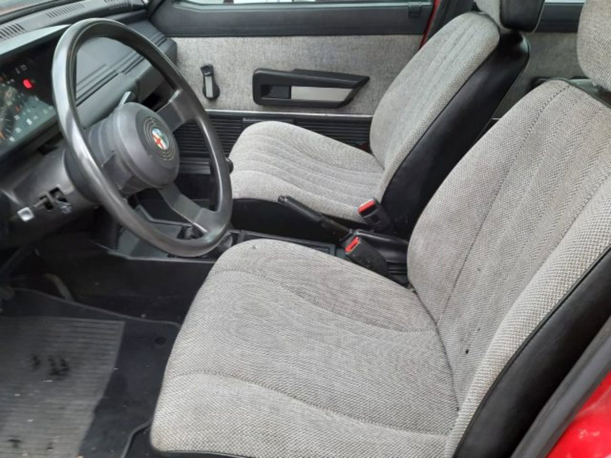 Alfa Romeo Giulietta 1.6 (11)