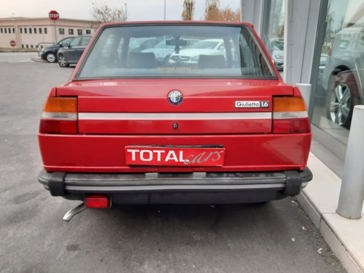 Alfa Romeo Giulietta 1.6 (8)