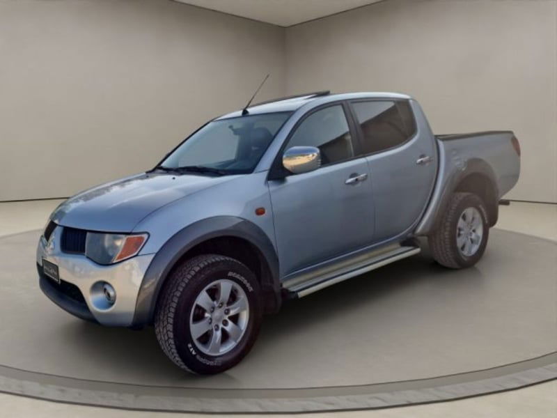 Mitsubishi L200 2.5 DI-D/136CV Double Cab Invite
