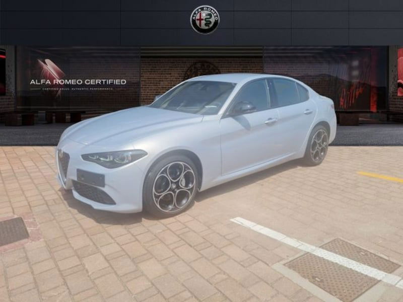 Alfa Romeo Giulia 2.0 Turbo 280 CV AT8 AWD Q4 Estrema