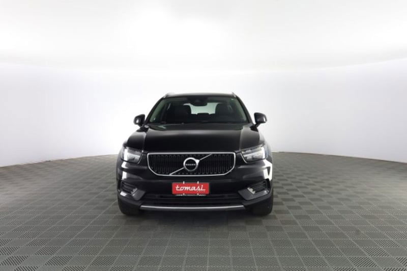 Volvo XC40 T3 Geartronic Momentum Pro