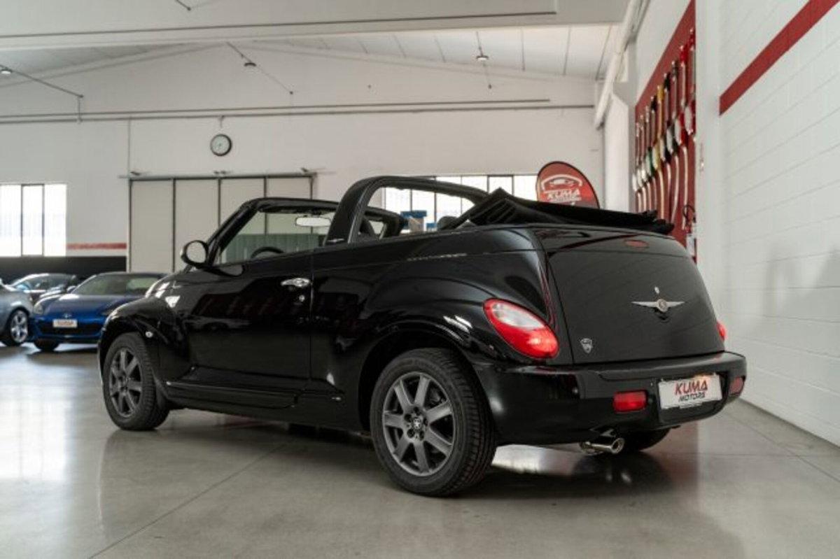Chrysler PT Cruiser PT Cruiser 2.4 cat Limited (4)