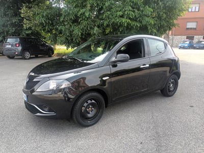 Lancia Ypsilon 1.0 FireFly 5 porte S&S Hybrid Gold Plus usata