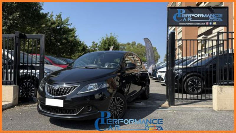 Lancia Ypsilon 1.0 FireFly 5 porte S&S Hybrid Ecochic A. Ferretti