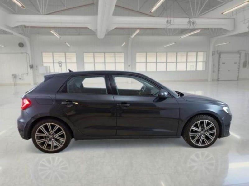 Audi A1 citycarver 30 TFSI S tronic Admired