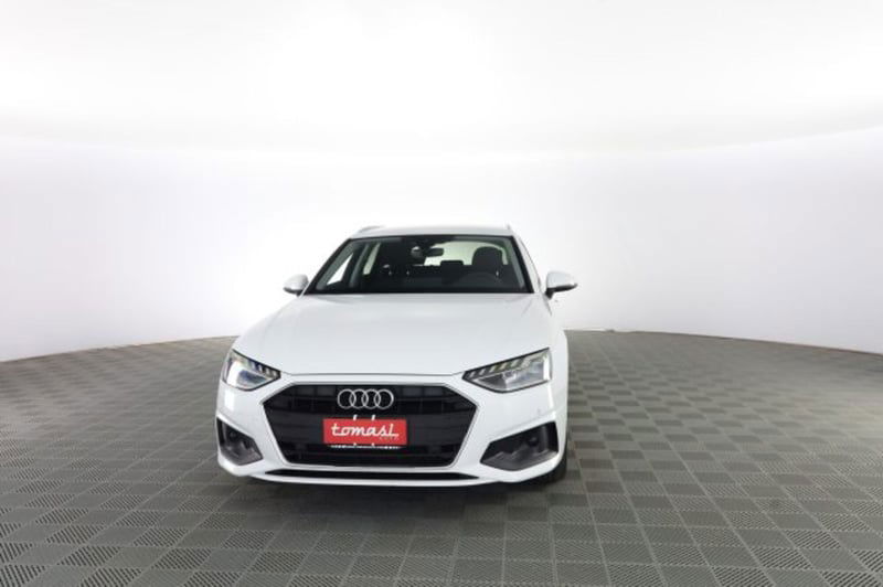Audi A4 Avant 30 TDI/136 CV S tronic Business Advanced