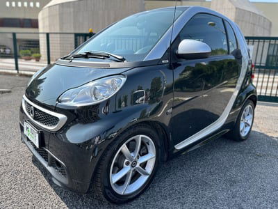 smart Fortwo 1000 52 kW MHD coupé pulse usata