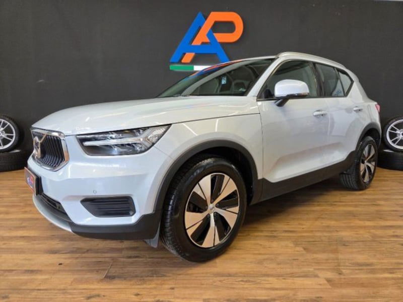Volvo XC40 D3 AWD Geartronic Momentum