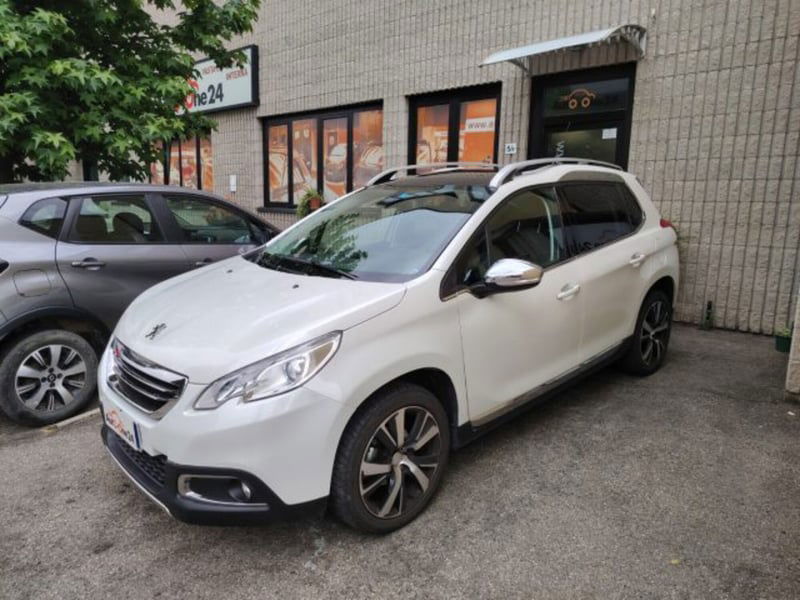 Peugeot 2008 e-HDi 92 CV Stop&Start Urban Cross