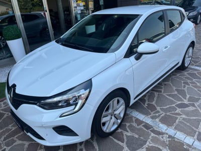 Renault Clio Full Hybrid E-Tech 140 CV 5 porte Zen usata