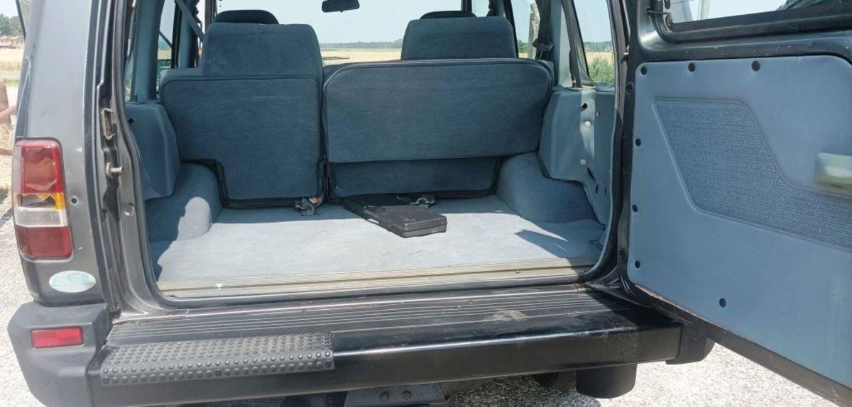 Land Rover Discovery 2.5 Tdi 3 porte S (11)