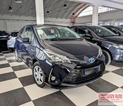 Toyota Yaris 1.5 Hybrid 5 porte Lounge usata