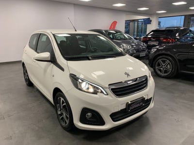 Peugeot 108 72 5 porte Allure usata