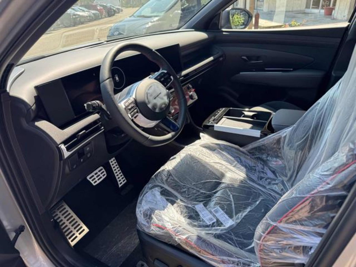 Hyundai Tucson 1.6 t-gdi 48V Xtech 2wd mt (12)