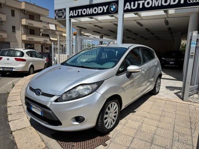 Ford Fiesta 1.4 TDCi 70CV 5 porte Titanium
