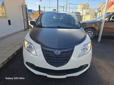 Lancia Ypsilon 1.2 69 CV 5 porte S Momodesign usata