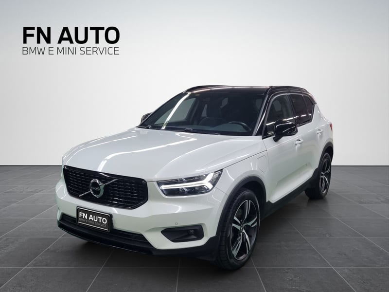 Volvo XC40 T4 Recharge Plug-in Hybrid R-design