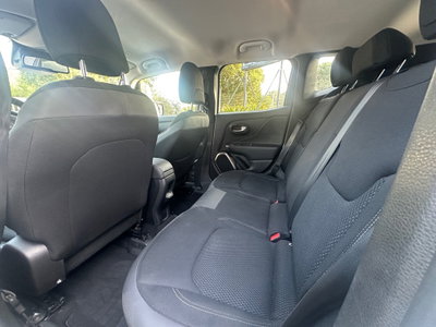 Jeep Renegade 1.6 Mjt DDCT 120 CV Limited (7)