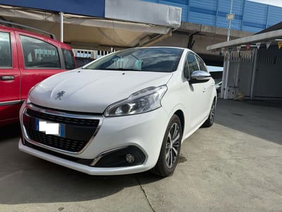 Peugeot 208 82 5 porte Allure usata