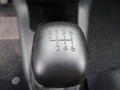Citroen C3 BlueHDi 100 S&S Feel (15)