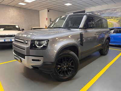 Land Rover Defender 110 3.0d i6 mhev X-Dynamic SE awd 200cv auto usata