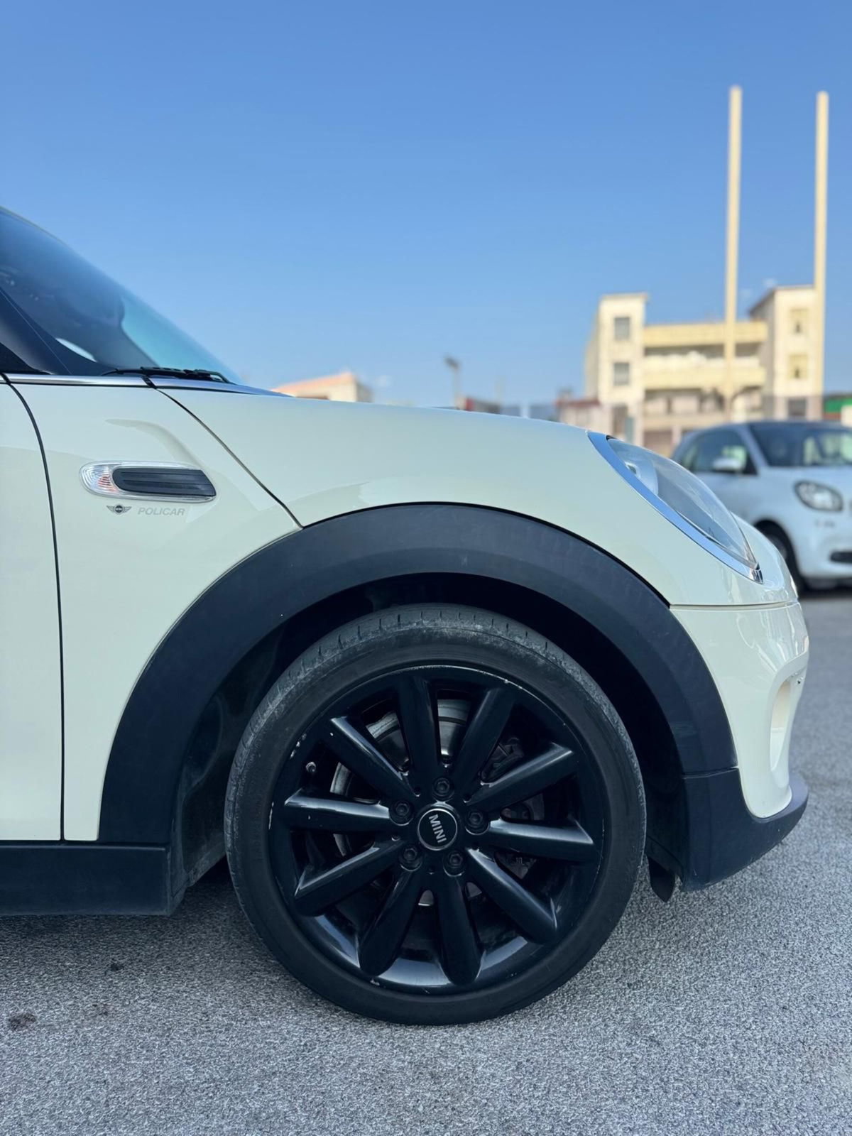 MINI Mini 1.5 Cooper D Boost 5 porte (18)