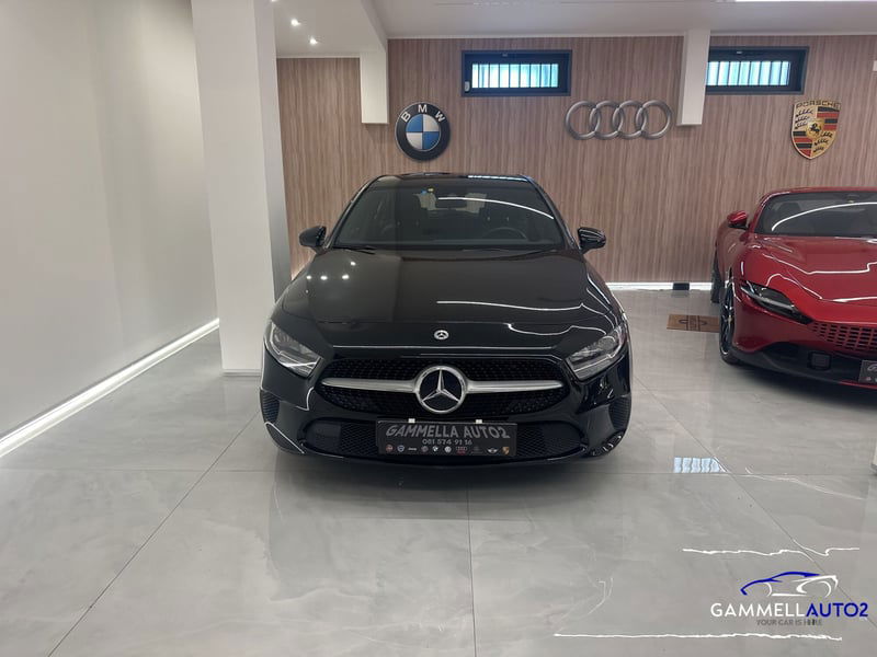 Mercedes-Benz Classe A Sedan 200 d Automatic 4p. Business