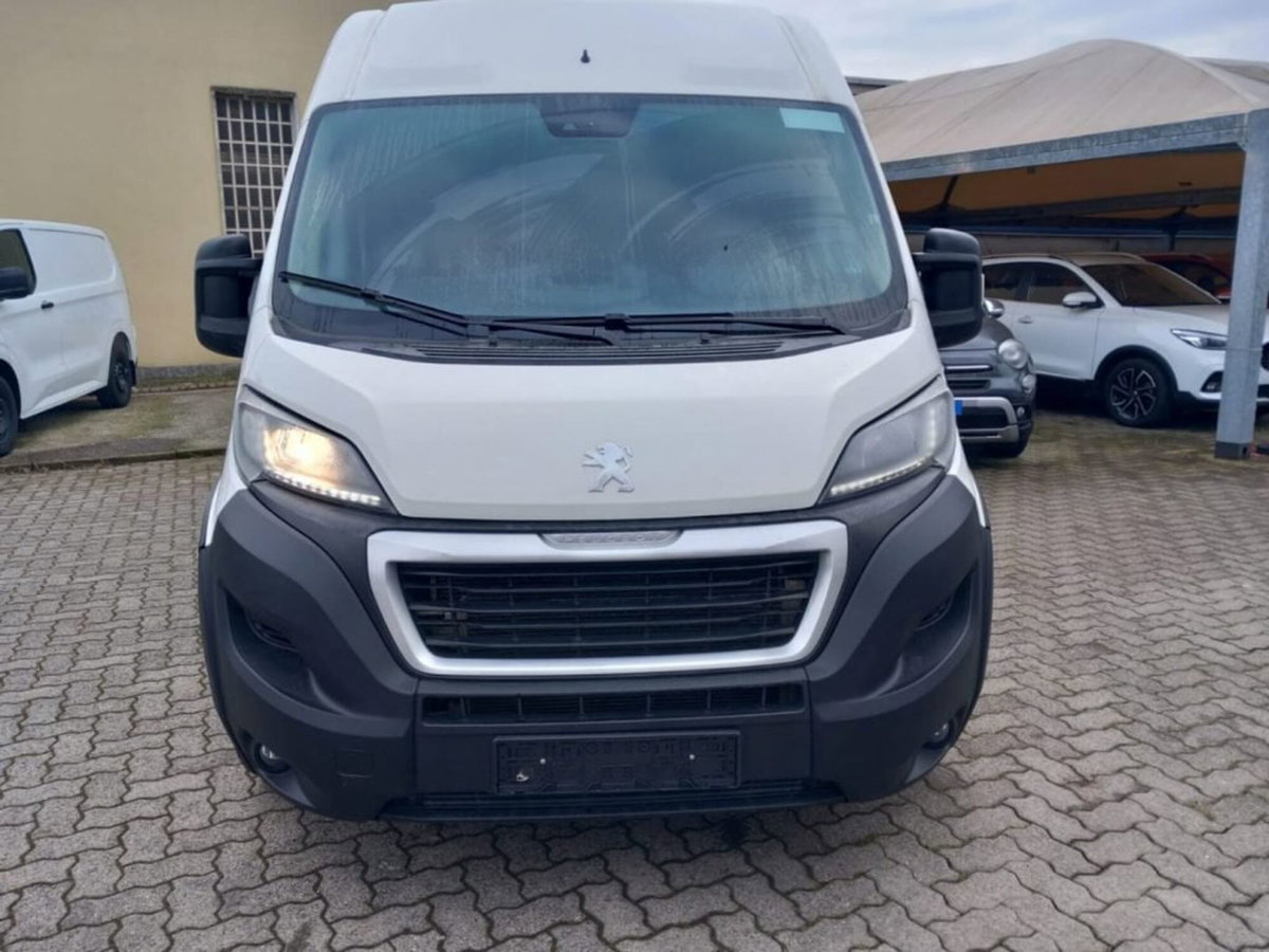 Peugeot Boxer Furgone 335 2.2 BlueHDi 165 S&S PLM-TM-DC Furgone (11)