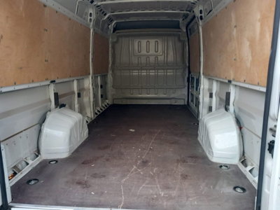 Peugeot Boxer Furgone 335 2.2 BlueHDi 165 S&S PLM-TM-DC Furgone (14)