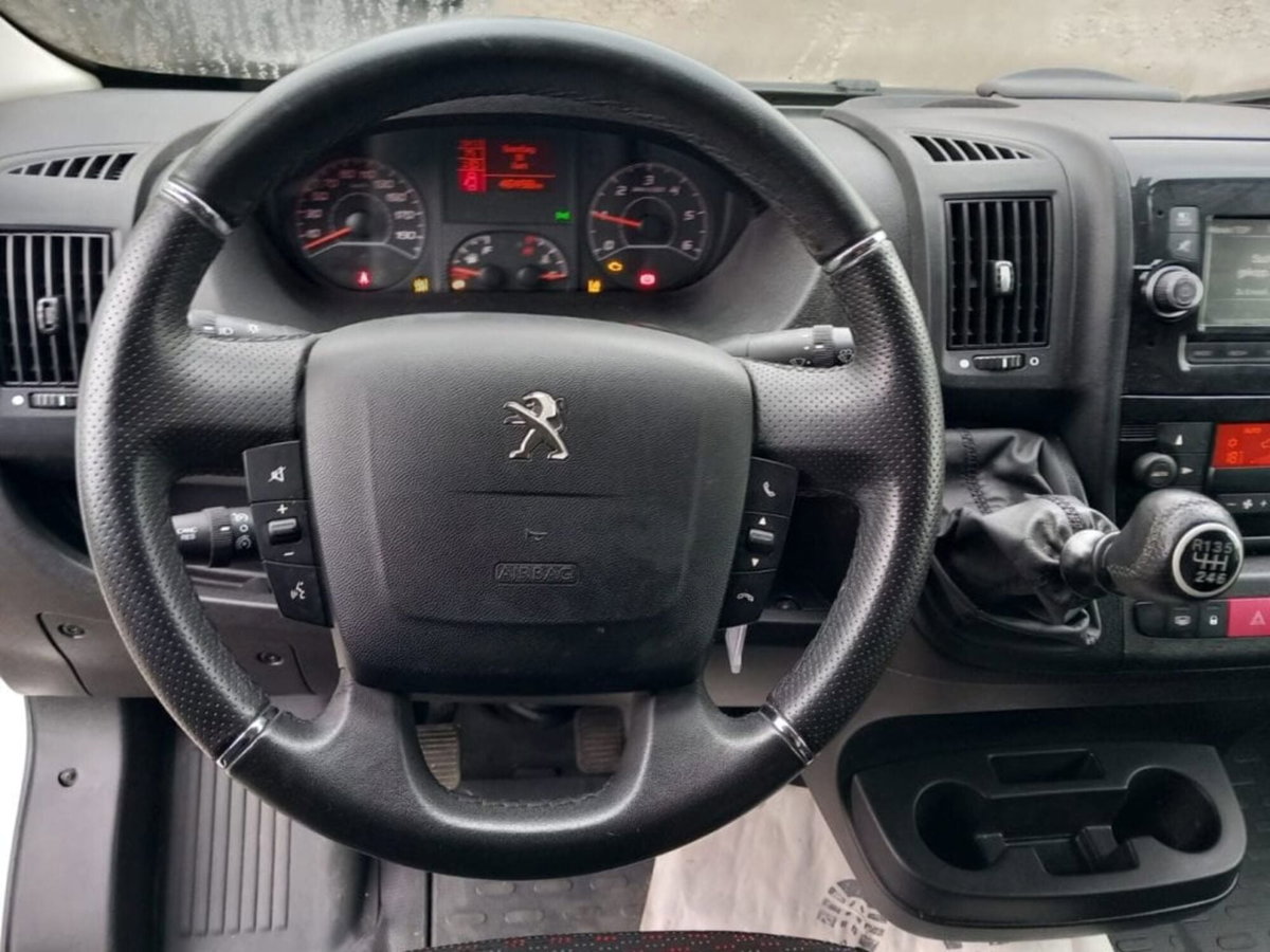 Peugeot Boxer Furgone 335 2.2 BlueHDi 165 S&S PLM-TM-DC Furgone (18)