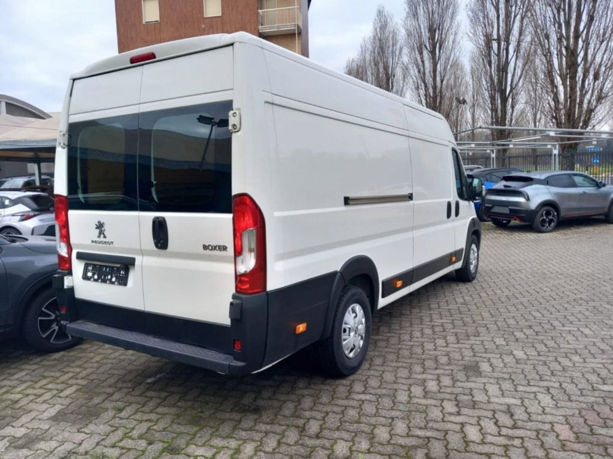 Peugeot Boxer Furgone 335 2.2 BlueHDi 165 S&S PLM-TM-DC Furgone (4)